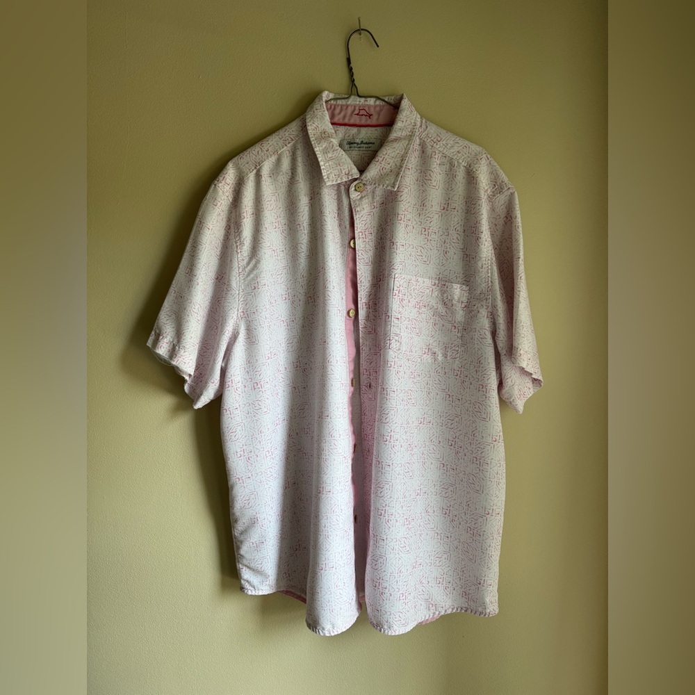 Tommy Bahama Light Pink Patterned Button Down Shirt